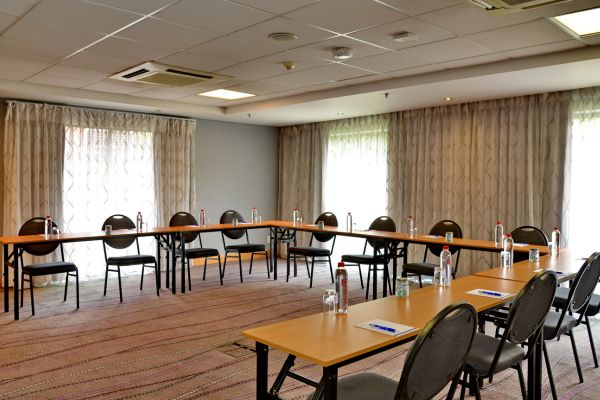Conference 004
