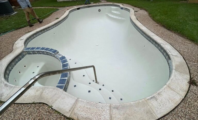 Pool Refurbishing 768x465